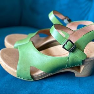 Dansko sandals, size 39 (euro)